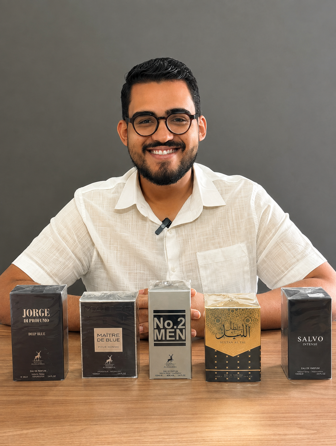 A roupa você troca. O perfume fica.